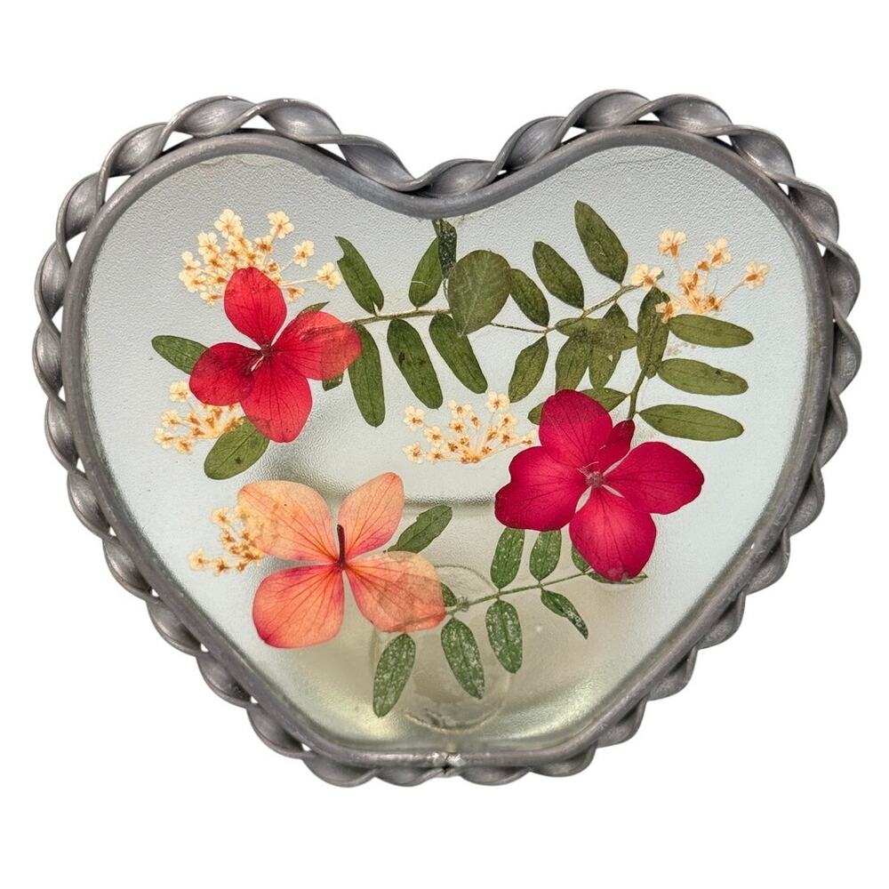 Vintage Heart Pressed Flower Tealight Candle Holder Pewter Tone Cottage Romantic